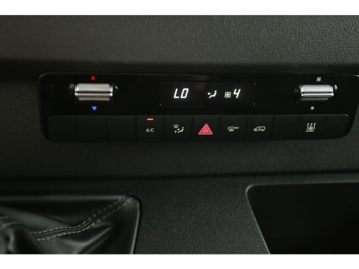 Mercedes-Benz Sprinter 317 CDI L2H2 170PK | Airco | Camera | Cruise | 3 Zits | Carplay ActivLease financial lease