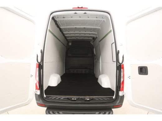 Mercedes-Benz Sprinter 317 CDI L2H2 170PK | Airco | Camera | Cruise | 3 Zits | Carplay ActivLease financial lease