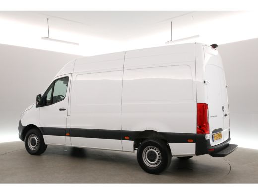 Mercedes-Benz Sprinter 317 CDI L2H2 170PK | Airco | Camera | Cruise | 3 Zits | Carplay ActivLease financial lease