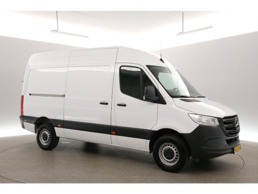 Mercedes-Benz Sprinter 317 CDI L2H2 170PK | Airco | Camera | Cruise | 3 Zits | Carplay ActivLease financial lease