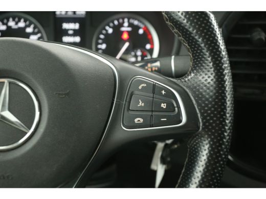 Mercedes-Benz Vito 114 CDI Lang | Aut. | Clima | Cruise | Camera | 3 Zits | Trekhaak | Carplay | Navi ActivLease financial lease