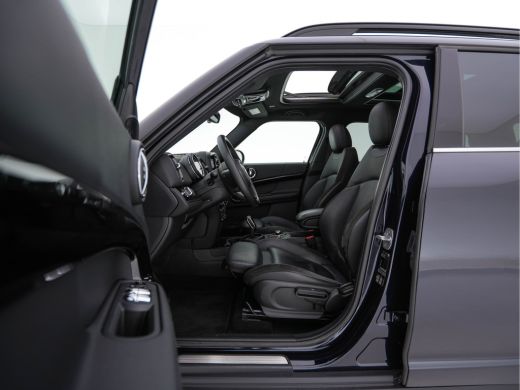 Mini Countryman 1.5 Cooper Chili Aut. *PANO | LEATHER-FABRIC | FULL-LED | HARMAN/KARDON | HEATED-SPORTSEATS | KEY... ActivLease financial lease