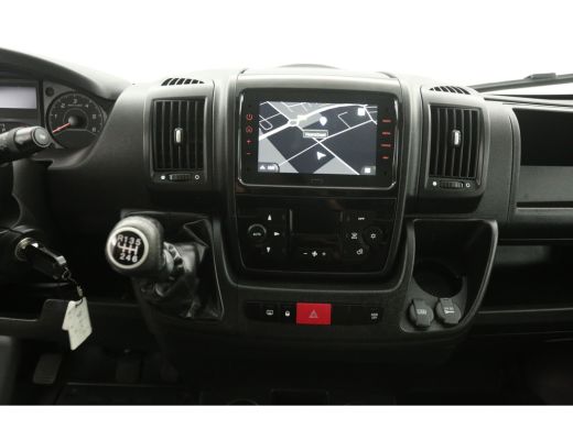 Opel Movano 2.2D 140PK L3H2 | Werkbus | Airco | Cruise | Carplay | 3 Zits | Parkeersens. | Trekhaak | Imperiaal ActivLease financial lease