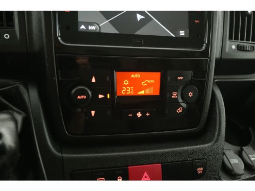 Opel Movano 2.2D 140PK L3H2 | Werkbus | Airco | Cruise | Carplay | 3 Zits | Parkeersens. | Trekhaak | Imperiaal ActivLease financial lease