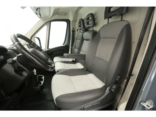 Opel Movano 2.2D 140PK L3H2 | Werkbus | Airco | Cruise | Carplay | 3 Zits | Parkeersens. | Trekhaak | Imperiaal ActivLease financial lease