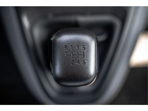 Opel Vivaro 1.5 L3H1 | 1e Eigenaar | Cruise | Airco | Imperiaal | Trekhaak ActivLease financial lease