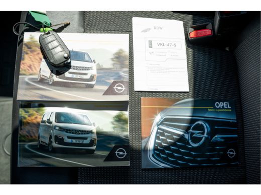 Opel Vivaro 1.5 L3H1 | 1e Eigenaar | Cruise | Airco | Imperiaal | Trekhaak ActivLease financial lease