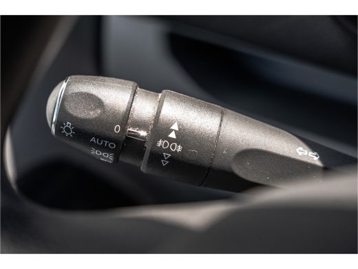 Opel Vivaro 2.0 L2H1 125PK | Bedrijfswageninrichting | Cruise | Carplay | Camera | Airco | PDC | Trekhaak ActivLease financial lease