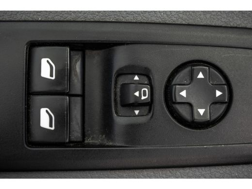 Opel Vivaro 2.0 L2H1 125PK | Bedrijfswageninrichting | Cruise | Carplay | Camera | Airco | PDC | Trekhaak ActivLease financial lease
