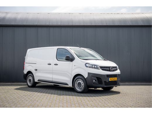 Opel Vivaro 2.0 L2H1 125PK | Bedrijfswageninrichting | Cruise | Carplay | Camera | Airco | PDC | Trekhaak ActivLease financial lease