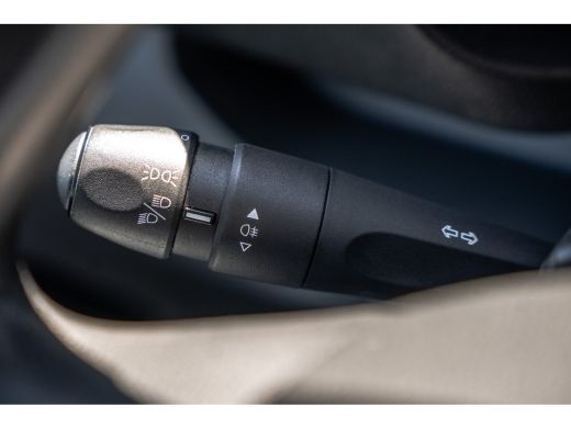 Opel Vivaro 2.0 L2H1 | 150 PK | Cruise | Airco | Imperiaal | Trekhaak ActivLease financial lease