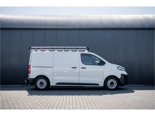 Opel Vivaro 2.0 L2H1 | 150 PK | Cruise | Airco | Imperiaal | Trekhaak ActivLease financial lease