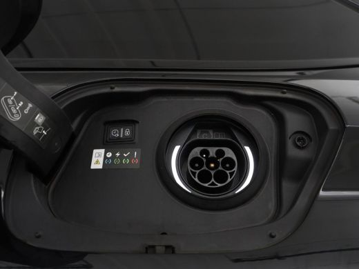 Peugeot 308 1.6 HYbrid 180 Allure Pack Business | SOH 92,4% | Stoelverwarming | Adaptive cruise | Carplay | H... ActivLease financial lease