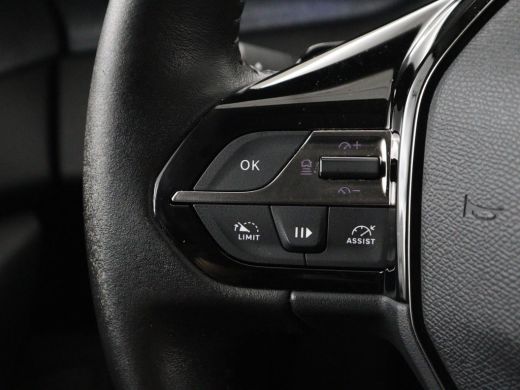 Peugeot 308 1.6 HYbrid 180 Allure Pack Business | SOH 92,4% | Stoelverwarming | Adaptive cruise | Carplay | H... ActivLease financial lease