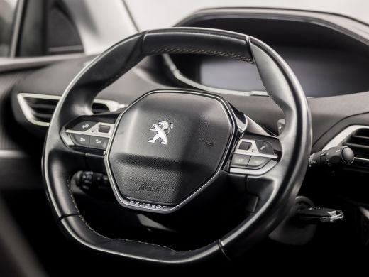 Peugeot 5008 1.2 PureTech Sport 7 Persoons Automaat (APPLE CARPLAY, GROOT NAVI, 360 CAMERA, GETINT GLAS, SPORT... ActivLease financial lease
