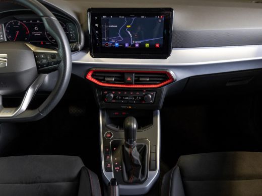 Seat Arona 1.0 TSI FR Business Connect / 110pk / Trekhaak / Dodehoek herkenning / Stoelverwarming / ActivLease financial lease