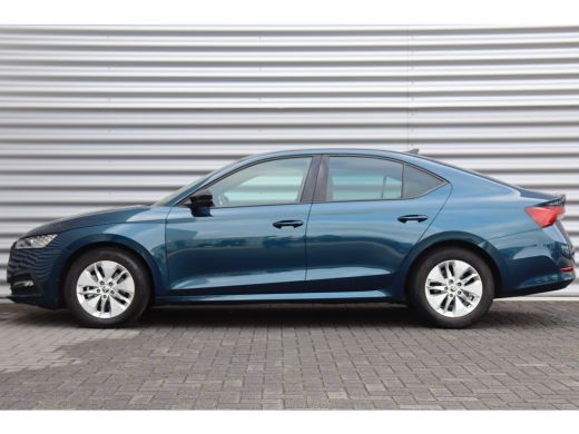 Skoda Octavia 1.0 e-TSI 110PK SPORT BUSINESS / NAVI / CLIMA / LED / PDC / 16" LMV / BLUETOOTH / CRUISECONTROL /... ActivLease financial lease