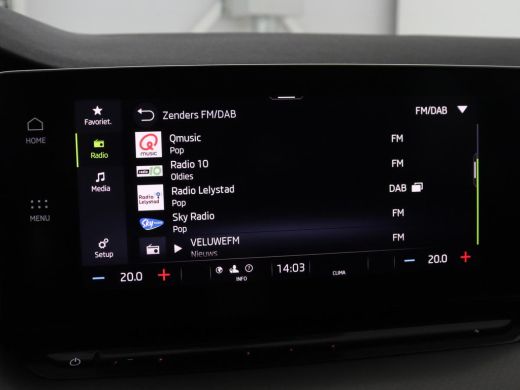 Skoda Octavia 1.0 e-TSI Business Edition | Trekhaak | Adaptive cruise | Carplay | Navigatie | Keyless | Full LE... ActivLease financial lease