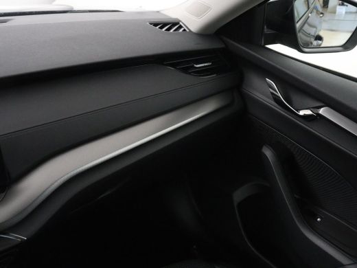 Skoda Octavia 1.0 e-TSI Business Edition | Trekhaak | Adaptive cruise | Carplay | Navigatie | Keyless | Full LE... ActivLease financial lease