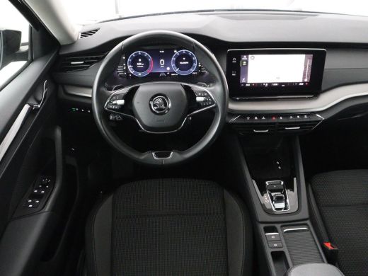 Skoda Octavia 1.0 e-TSI Business Edition | Trekhaak | Adaptive cruise | Carplay | Navigatie | Keyless | Full LE... ActivLease financial lease