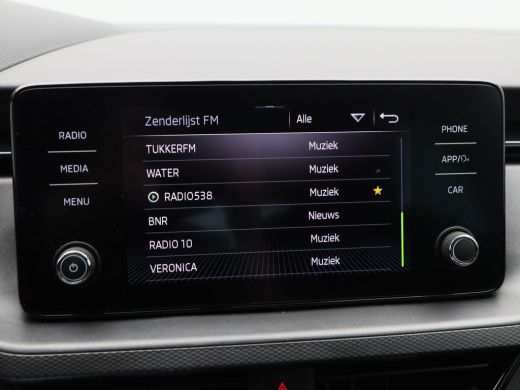 Skoda Scala 1.0 TSi 115 Pk Automaat Ambition | Parkeersensorn | Cruise | Carplay | Trekhaak | 16 Inch | 95.57... ActivLease financial lease