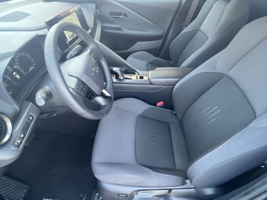 Toyota C-HR 1.8 Hybrid 140 Dynamic | Navigatie | Parkeersensoren | Carplay | Adaptive cruise control | ActivLease financial lease