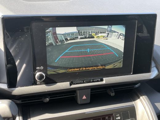 Toyota C-HR 1.8 Hybrid 140 Dynamic | Navigatie | Parkeersensoren | Carplay | Adaptive cruise control | ActivLease financial lease