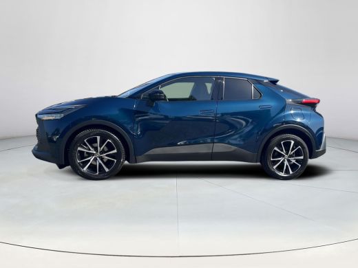 Toyota C-HR 1.8 Hybrid 140 Dynamic | Navigatie | Parkeersensoren | Carplay | Adaptive cruise control | ActivLease financial lease