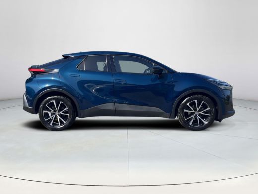 Toyota C-HR 1.8 Hybrid 140 Dynamic | Navigatie | Parkeersensoren | Carplay | Adaptive cruise control | ActivLease financial lease