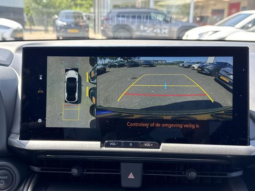 Toyota C-HR 2.0 Hybrid 200 Premi&egrave;re Edition 4WD | Panoramadak | Apple CarPlay/Android auto | Stuur en stoelve... ActivLease financial lease