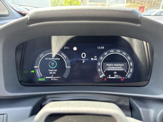 Toyota C-HR 2.0 Hybrid 200 Premi&egrave;re Edition 4WD | Panoramadak | Apple CarPlay/Android auto | Stuur en stoelve... ActivLease financial lease