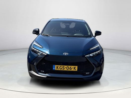 Toyota C-HR 2.0 Hybrid 200 Premi&egrave;re Edition 4WD | Panoramadak | Apple CarPlay/Android auto | Stuur en stoelve... ActivLease financial lease
