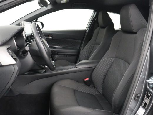 Toyota C-HR 2.0 Hybrid Dynamic | Stoelverwarming | Carplay Adaptive cruise | Camera | Navigatie | Climate con... ActivLease financial lease