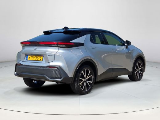 Toyota C-HR 2.0 Plug-in Hybrid 220 Dynamic | Apple CarPlay | Blindspot | Rijklaar incl. garantie | ActivLease financial lease