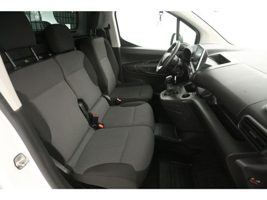 Toyota ProAce 1.5 D-4D 102PK | Airco | Camera | 3 Zits | Cruise | Carplay | Parkeersens. ActivLease financial lease