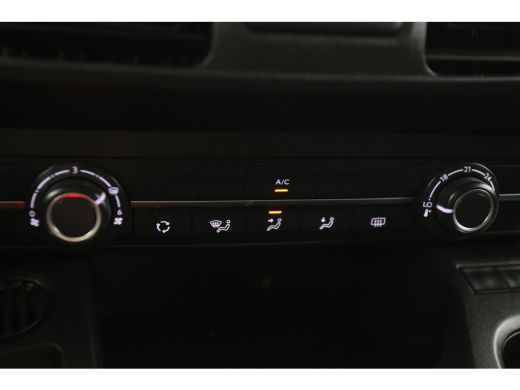 Toyota ProAce 1.5 D-4D 102PK | Airco | Camera | 3 Zits | Cruise | Carplay | Parkeersens. ActivLease financial lease