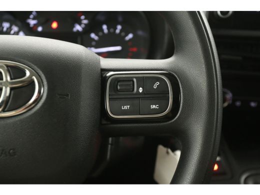 Toyota ProAce 1.5 D-4D 102PK | Airco | Camera | 3 Zits | Cruise | Carplay | Parkeersens. ActivLease financial lease