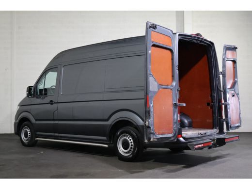 Volkswagen Crafter 2.0 TDI 177pk L3 H3 Automaat Led Safebumper ActivLease financial lease
