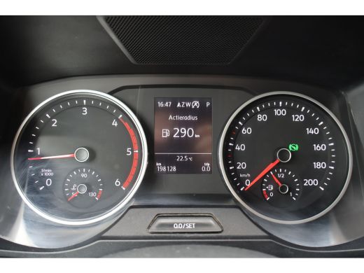 Volkswagen Crafter 2.0 TDI 177pk L3 H3 Automaat Led Safebumper ActivLease financial lease