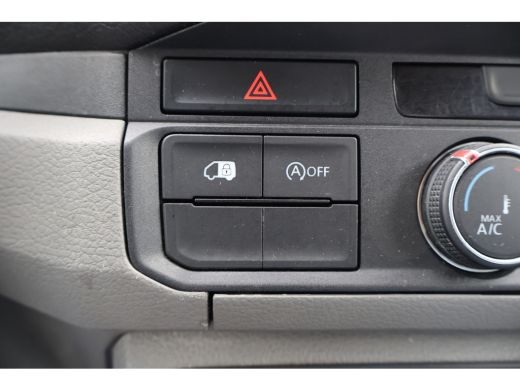 Volkswagen Crafter 2.0 TDI 177pk L3 H3 Automaat Led Safebumper ActivLease financial lease