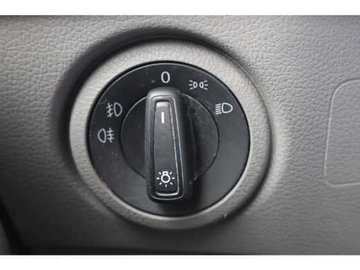 Volkswagen Crafter 2.0 TDI 177pk L3 H3 Automaat Led Safebumper ActivLease financial lease