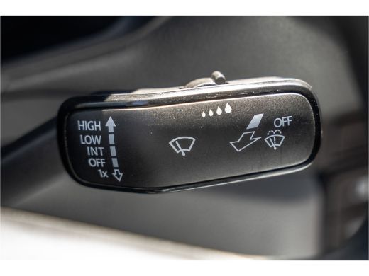 Volkswagen Crafter 2.0 TDI L4H3 140PK | Cruise | 360&deg; camera | Carplay | PDC | Imperiaal | Trekhaak ActivLease financial lease