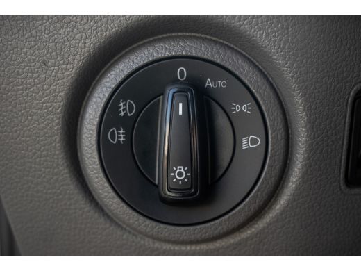 Volkswagen Crafter 2.0 TDI L4H3 140PK | Cruise | 360&deg; camera | Carplay | PDC | Imperiaal | Trekhaak ActivLease financial lease