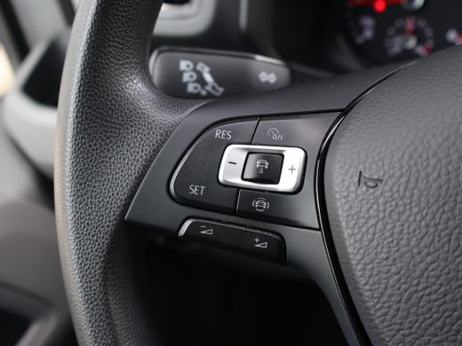 Volkswagen Crafter 35 2.0 TDI 177 PK AUT. L3H3 + 3000 KG TREKHAAK | ADAPTIVE CRUISE | LED | CAMERA | CARPLAY | STOEL... ActivLease financial lease
