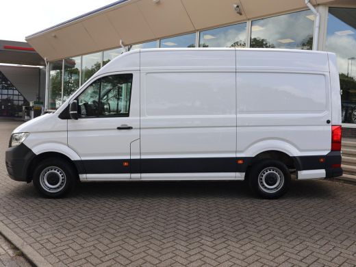 Volkswagen Crafter 35 2.0 TDI 177 PK AUT. L3H3 + 3000 KG TREKHAAK | ADAPTIVE CRUISE | LED | CAMERA | CARPLAY | STOEL... ActivLease financial lease