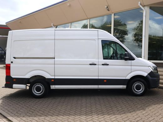 Volkswagen Crafter 35 2.0 TDI 177 PK AUT. L3H3 + 3000 KG TREKHAAK | ADAPTIVE CRUISE | LED | CAMERA | CARPLAY | STOEL... ActivLease financial lease