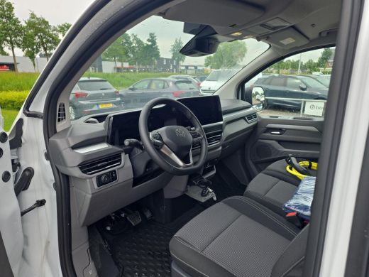 Volkswagen e-Transporter 32 L1H1 64 kWh | Side Assist | ACC | Achterdeuren | A.cam | LED ActivLease financial lease