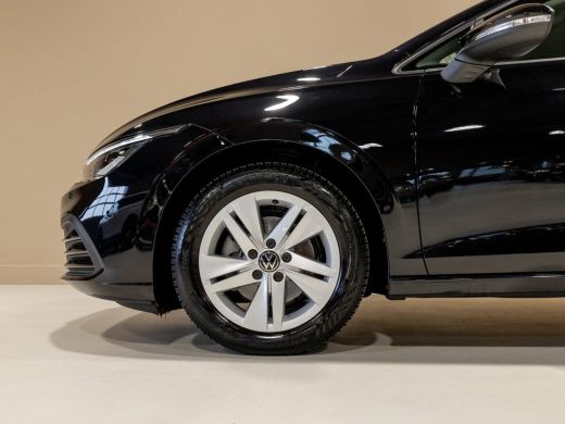 Volkswagen Golf 1.0 TSI Life / 110pk / Cruise / Airco / Klimaatregeling / Navigatie / Apple Carplay ActivLease financial lease