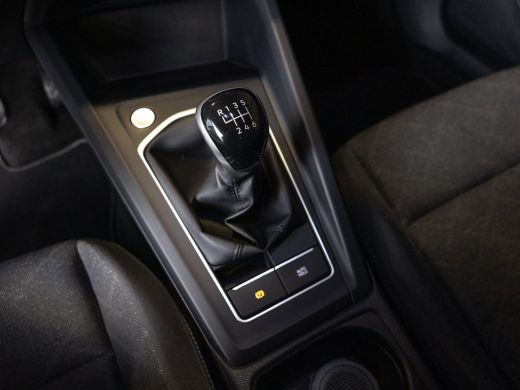 Volkswagen Golf 1.0 TSI Life / 110pk / Cruise / Airco / Klimaatregeling / Navigatie / Apple Carplay ActivLease financial lease