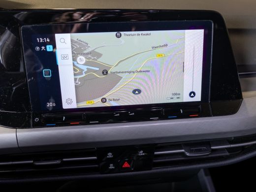 Volkswagen Golf 1.0 TSI Life / 110pk / Cruise / Airco / Klimaatregeling / Navigatie / Apple Carplay ActivLease financial lease